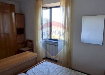 Camera / camera da letto - Trilocale via Roma
 
13, Dormelletto - foto 21