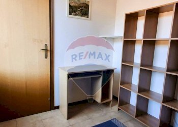 Camera / camera da letto - Trilocale via Roma
 
13, Dormelletto - foto 28