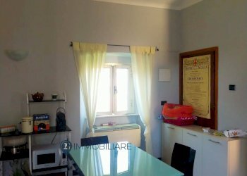 Foto 7 - Bilocale Vicolo del Luogo
 
10, Portovenere - foto 7