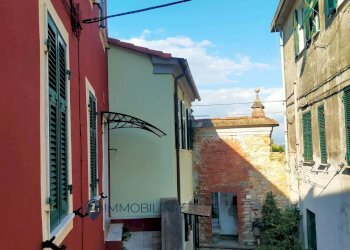 Foto 12 - Bilocale Vicolo del Luogo
 
10, Portovenere - foto 12