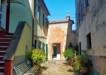 Foto 17 - Bilocale Vicolo del Luogo
 
10, Portovenere - foto 17