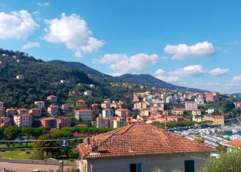 Foto 14 - Trilocale Vicolo del Luogo
 
10, Portovenere - foto 14