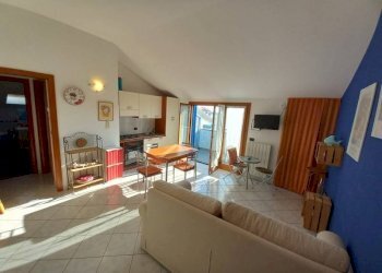 Salone - Bilocale via Aurelia, 75, Ceriale - foto 3