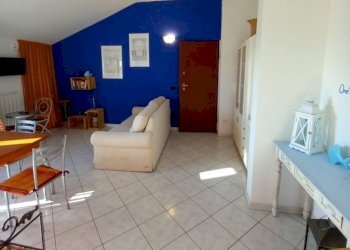 Salone - Bilocale via Aurelia, 75, Ceriale - foto 4