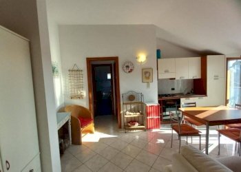 Salone - Bilocale via Aurelia, 75, Ceriale - foto 9