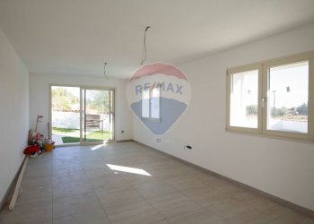 camera - Villa Via Leonardo Da Vinci
 
SNC, Loiri Porto San Paolo - foto 18