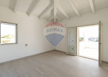 camera - Villa Via Leonardo Da Vinci
 
SNC, Loiri Porto San Paolo - foto 30