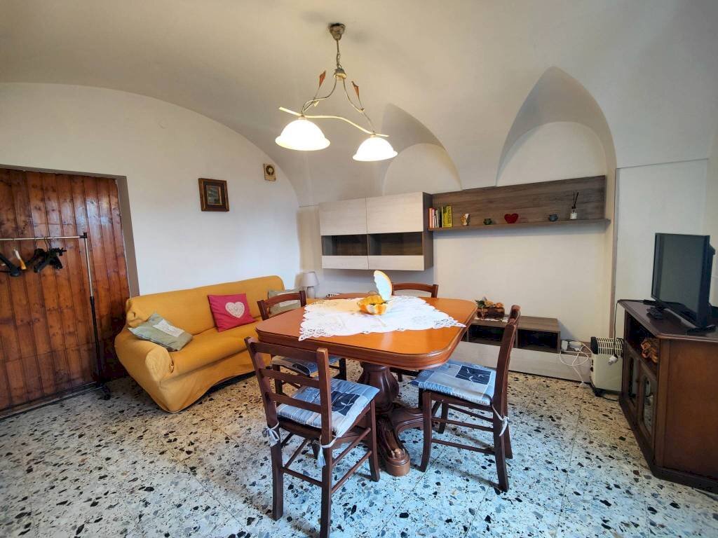 Soggiorno - Appartamento piazza Guglielmo Marconi, Ceriana - foto 3