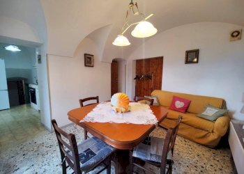 Soggiorno - Appartamento piazza Guglielmo Marconi, Ceriana - foto 4