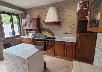 Foto 39 - Trilocale via mirzio
 
2, Subiaco - foto 39