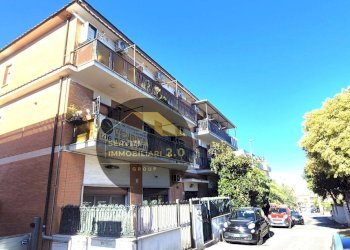 Foto 1 - Trilocale Via Raddusa
 
9, Roma - foto 1