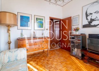 Camera da letto - Appartamento via Osoppo, Bologna (zona Mazzini) - foto 31