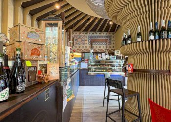 Interno non residenziale - Bar Tavola Calda - Fredda Savona (zona Centro storico) - foto 2