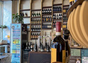 Interno non residenziale - Cafeteria - Cold Bar Savona (neighborhood Centro storico) - photo 10