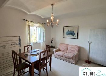 Foto 8 - Trilocale rimembranze
 
22, Amelia - foto 8