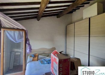 Foto 16 - Trilocale rimembranze
 
22, Amelia - foto 16