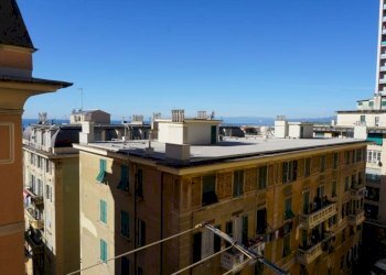 Vista - Trilocale via Giovanni Pascoli, 5, Genova (zona Sampierdarena) - foto 1