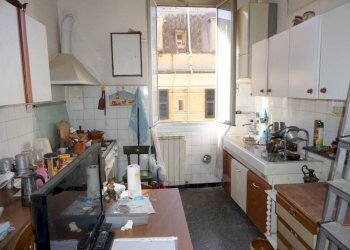 Cucina - Trilocale via Giovanni Pascoli, 5, Genova (zona Sampierdarena) - foto 10