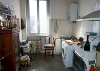 Cucina - Trilocale via Giovanni Pascoli, 5, Genova (zona Sampierdarena) - foto 9