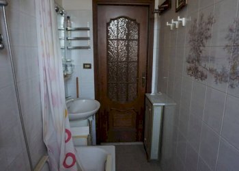 Bagno - Trilocale via Giovanni Pascoli, 5, Genova (zona Sampierdarena) - foto 12