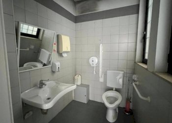 Bagno - Negozio via Giorgio Merula, Alessandria - foto 17