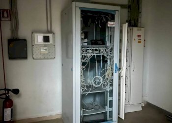 Dettagli - Negozio via Giorgio Merula, Alessandria - foto 20