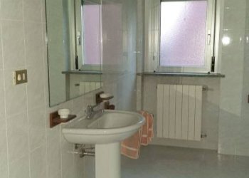 Bagno - Appartamento via Trinità da Lungi, 27, Castellazzo Bormida - foto 13