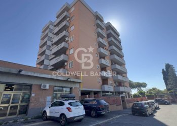 Foto 2 - Quadrilocale Via Deserto dei Gobi
 
125, Roma - foto 2