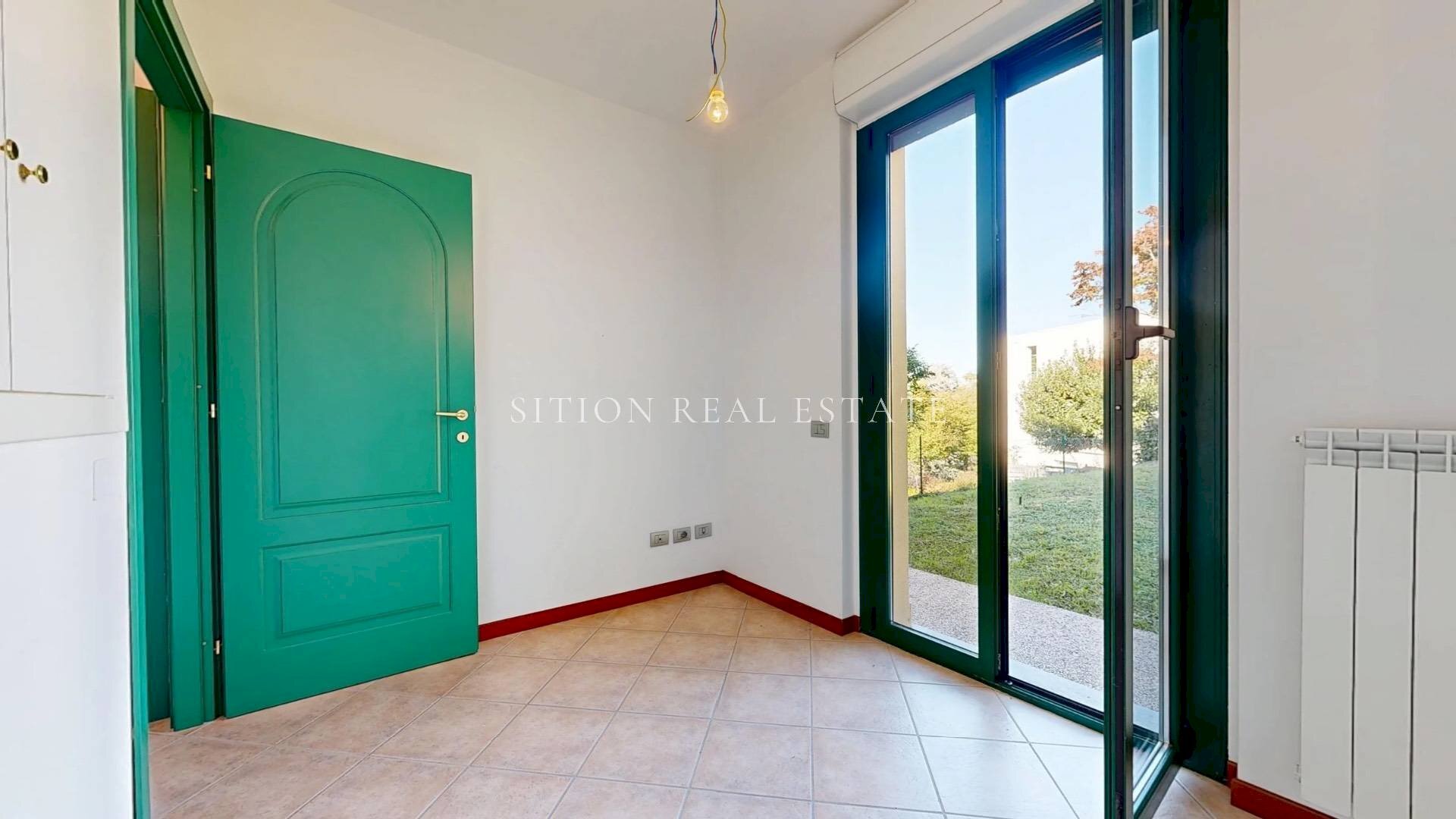 Foto 3 - Trilocale Via Stoppani
 
5, Varese - foto 3