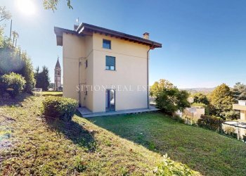 Foto 1 - Trilocale Via Stoppani
 
5, Varese - foto 1