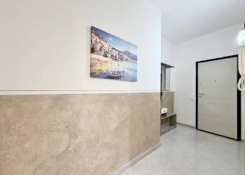 Foto 2 - Quadrilocale Via Portella Della Ginestra
 
20, 20, Balestrate - foto 2