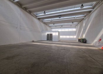 Interno non residenziale - Capannone via Ciro Menotti, Rho - foto 19