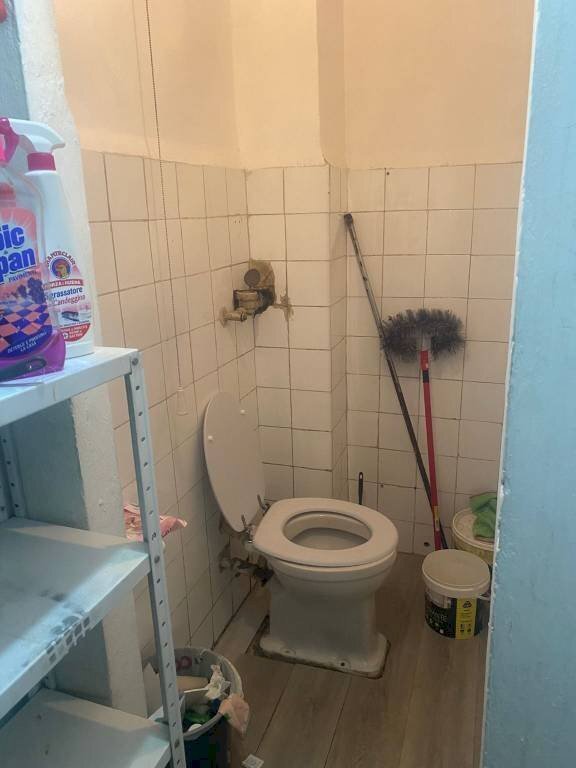 Bagno - Negozio via Francesco Zanardi, 12, Bologna (zona Saffi) - foto 3