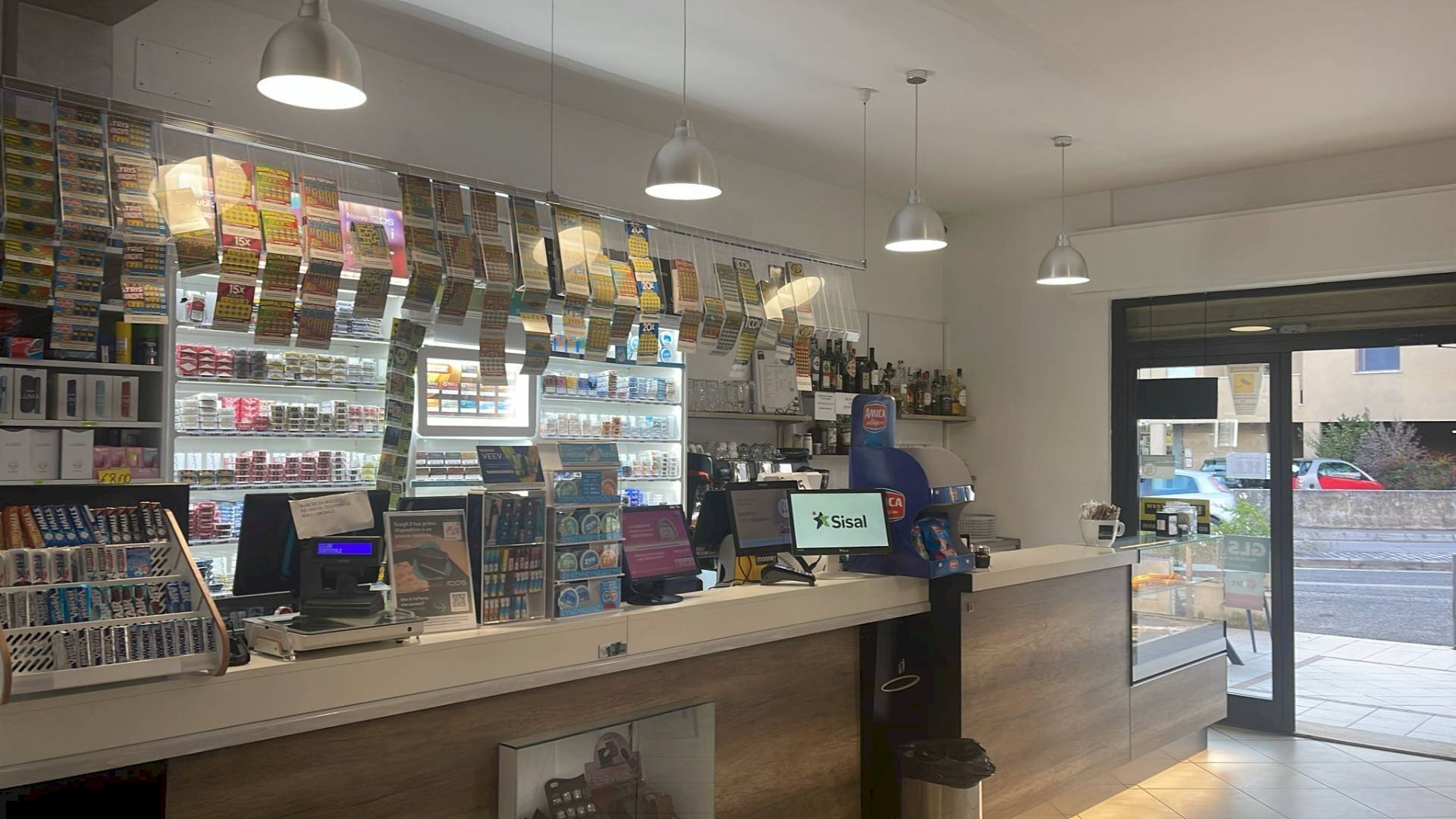 Foto 1 - Attività Commerciale Foligno - foto 1