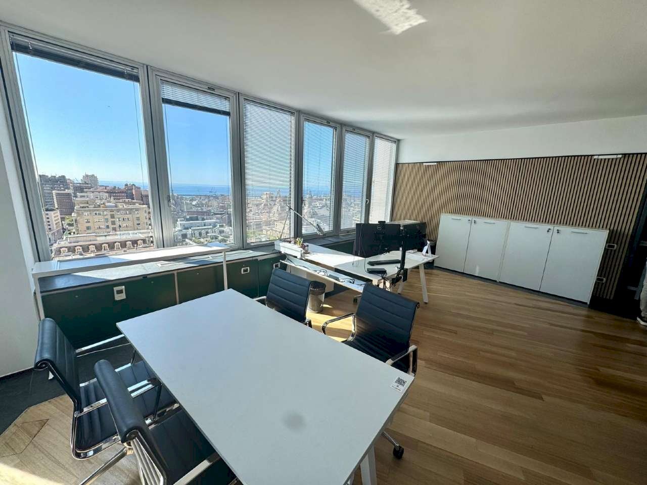 ufficio panoramico in vendita genova centro via xi - Ufficio via XII Ottobre, 2-163, Genova - foto 1
