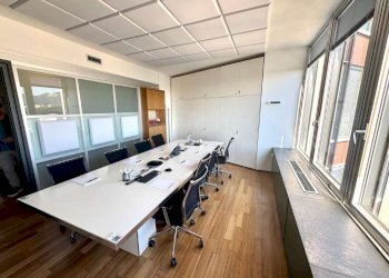 ufficio panoramico in vendita genova centro via xi - Ufficio via XII Ottobre, 2-163, Genova - foto 13