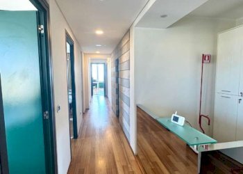 ufficio panoramico in vendita genova centro via xi - Ufficio via XII Ottobre, 2-163, Genova - foto 17