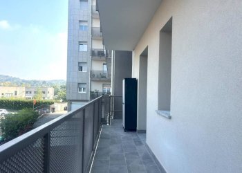 Terrazzo - Two-room apartment viale Valganna, 108, Varese - photo 2