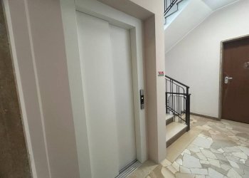 Ascensori - Two-room apartment viale Valganna, 108, Varese - photo 6