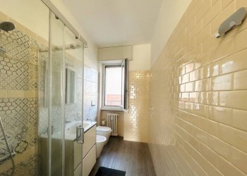 Bagno - Two-room apartment viale Valganna, 108, Varese - photo 20