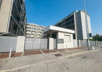 Zona - Two-room apartment viale Valganna, 108, Varese - photo 23