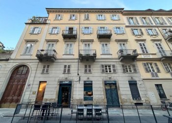 Facciata - Shop via Matteo Pescatore, 9, Torino (neighborhood Centro) - photo 1