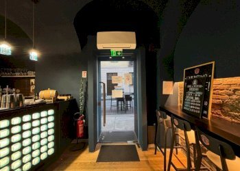 Interno non residenziale - Shop via Matteo Pescatore, 9, Torino (neighborhood Centro) - photo 11