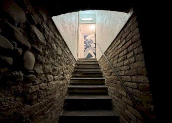 Scala - Shop via Matteo Pescatore, 9, Torino (neighborhood Centro) - photo 22