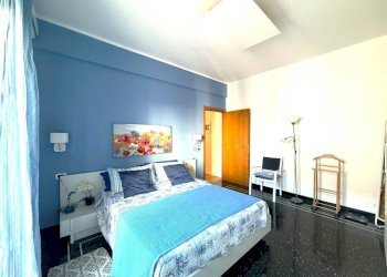 Camera da letto - Quadrilocale via San Martino, 2A, Genova (zona Borgoratti) - foto 11