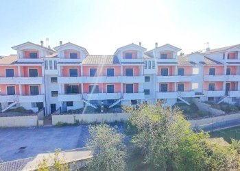 Vista - Trilocale via Anna Lorenzetto, Roma - foto 25