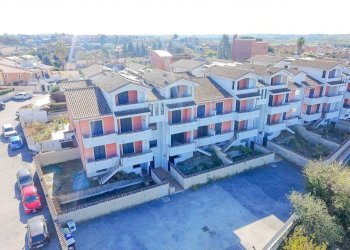 Vista - Trilocale via Anna Lorenzetto, Roma - foto 26