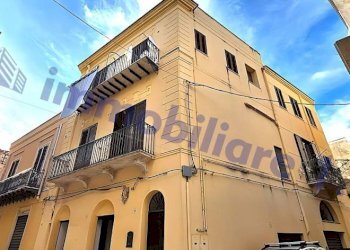 Zona - Shop via Tenente Vito Manno, 35, Alcamo - photo 4