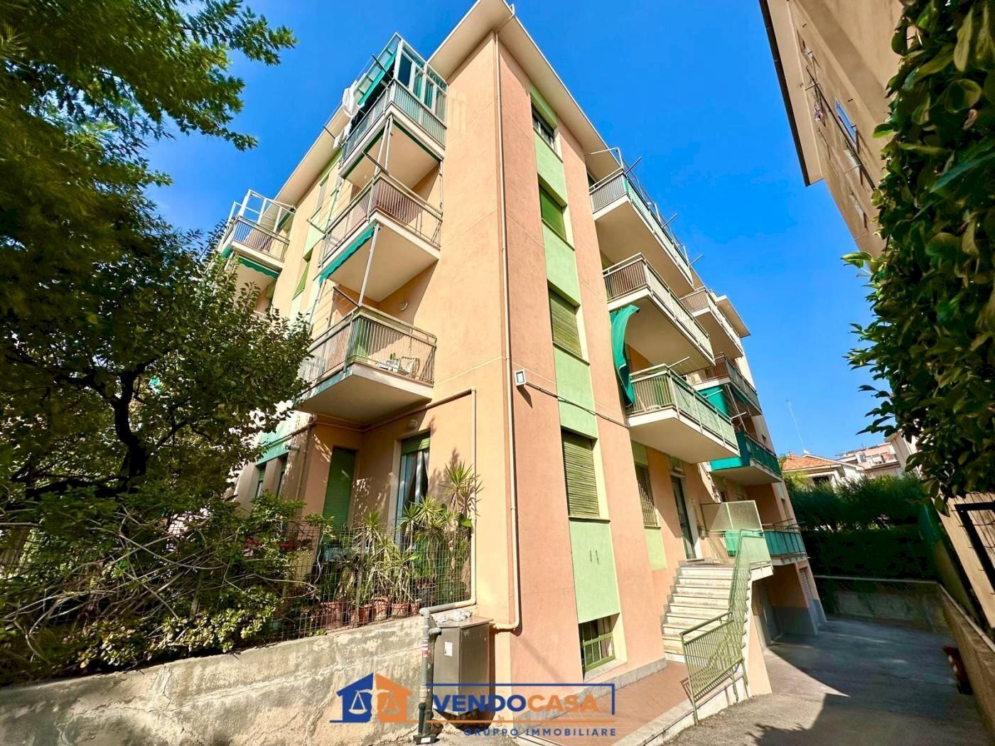 Four-room apartment Loano - photo 1