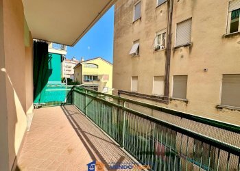 Four-room apartment Loano - photo 6